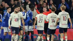 Kartu Merah Calvin Verdonk Warnai Kekalahan Lille dari Strasbourg 0-2 di Liga Prancis