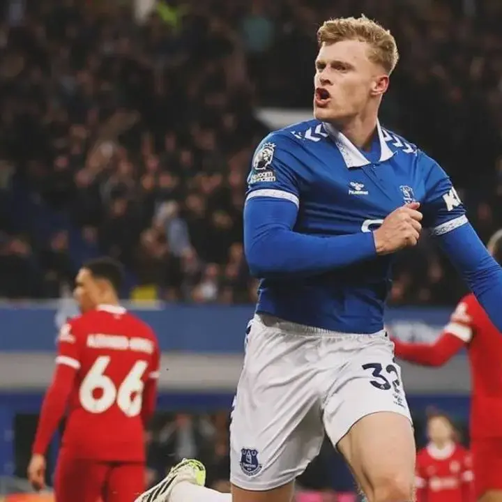 MU dan Tottenham Bersaing Ketat Untuk Dapatkan Bek Tangguh Everton Jarrad Branthwaite