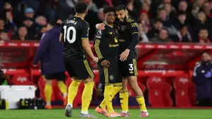 Manchester United Ditahan Imbang Nottingham Forest 2-2, Tren Kemenangan Terhenti di City Ground