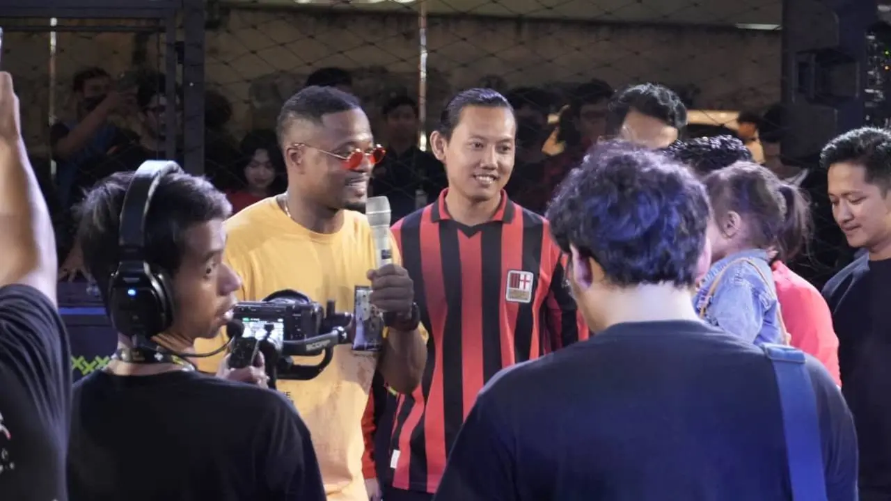 Patrice Evra Kunjungi Jakarta, Gelar Coaching Clinic Dan Jadi Komentator Liga Kita Festival