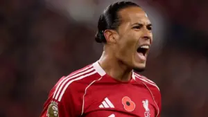 Virgil van Dijk Santai Tanggapi Kritik Wayne Rooney Soal Kepemimpinannya di Liverpool