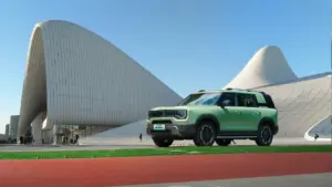 BAIC BJ30 Hybrid FWD Resmi Mengaspal di Indonesia, Pengiriman 10 Unit Pertama Dimulai