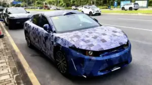 BYD Han Generasi Baru Terekam Kamera Saat Uji Jalan: Dimensi 5,2 Meter dengan Teknologi Lidar Jadi Sorotan