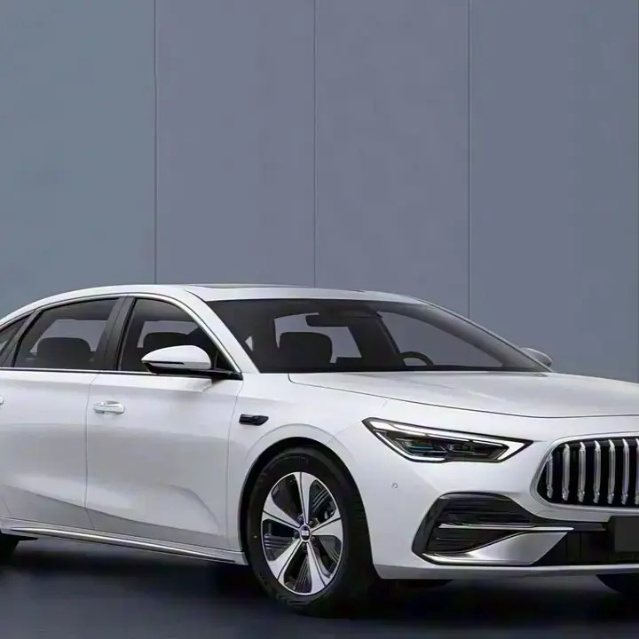 Geely Galaxy Starshine 7, Mobil Hybrid Baru dengan Jarak Tempuh Listrik 165 Km dan Top Speed 190 Km/Jam