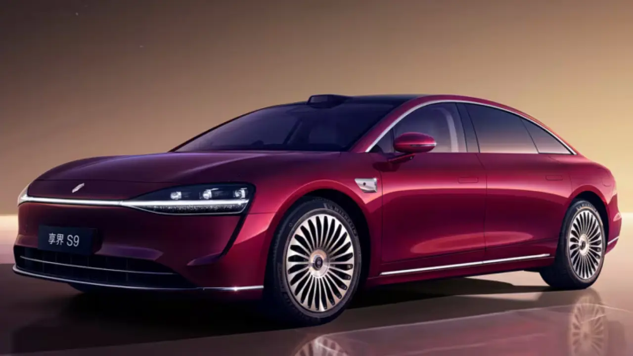 Huawei Stelato S9 Facelift Buka Pre Order Sedan Listrik Dengan Teknologi Ads 4 0 Dan Jarak Tempuh 1 378 Km