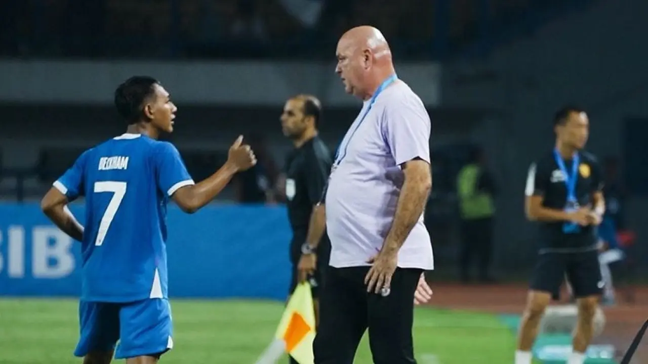 Kontrak Bojan Hodak Di Persib Hampir Usai Rumor Latih Timnas Indonesia Memanas