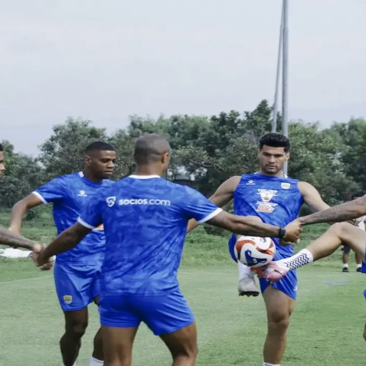 Santer Beredar Isu Ferry Paulus Kurangi Poin Persib, Bobotoh Cek Fakta: Ternyata Video Lama Di Media Sosial