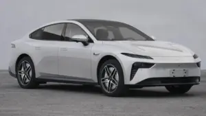 Sedan Listrik Terbaru Dongfeng Punya Jarak Tempuh 650 Km dan Akselerasi 0-100 km/jam di Bawah 4 Detik