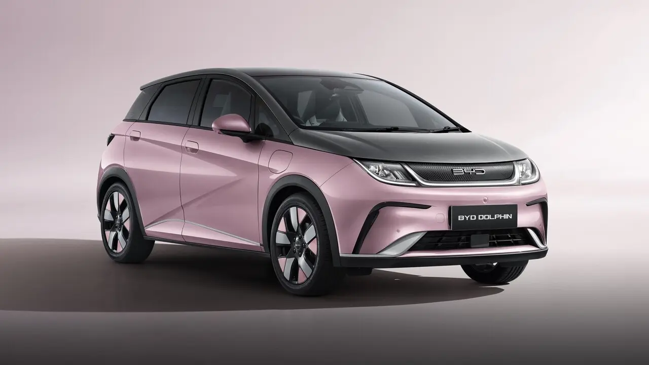 Spesifikasi Dan Harga Byd Dolphin Di Indonesia Mobil Listrik Rp369 Juta Dengan Jarak Tempuh 490 Km