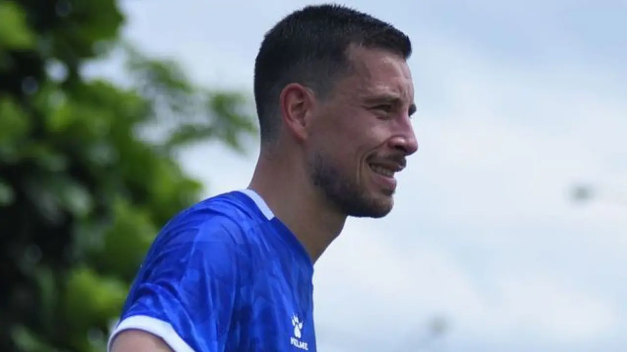 Thom Haye Sudah Kantongi Resep Taklukkan Selangor Optimis Persib Lanjutkan Kemenangan Beruntun