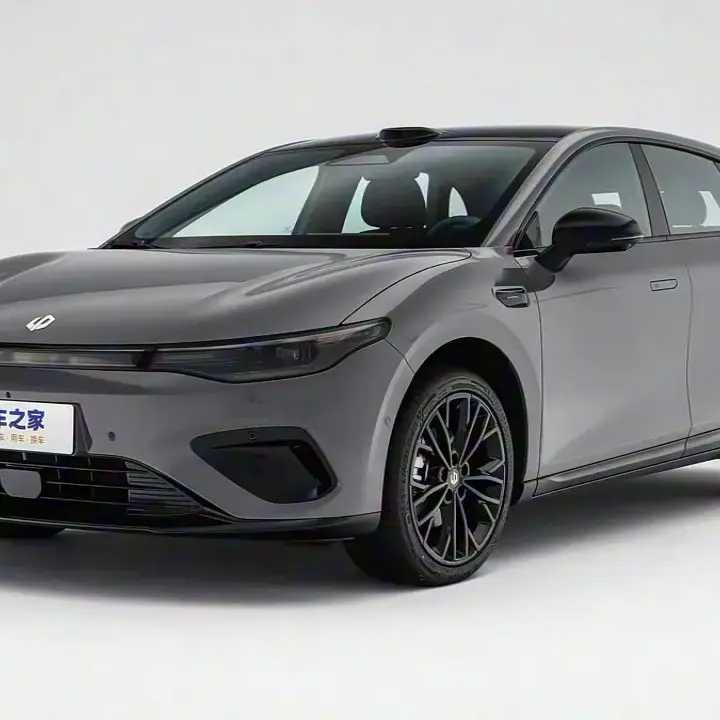 Tiga Mobil Listrik Leapmotor Debut di Guangzhou Auto Show 2025, Mulai Hatchback hingga SUV Flagship