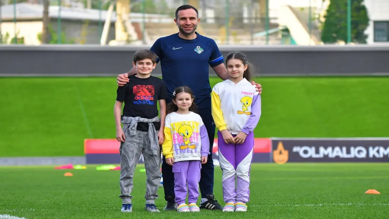 Timur Kapadze Hampir Pasti Jadi Pelatih Timnas Indonesia Media Uzbekistan Sebut Negosiasi Final Di Jakarta