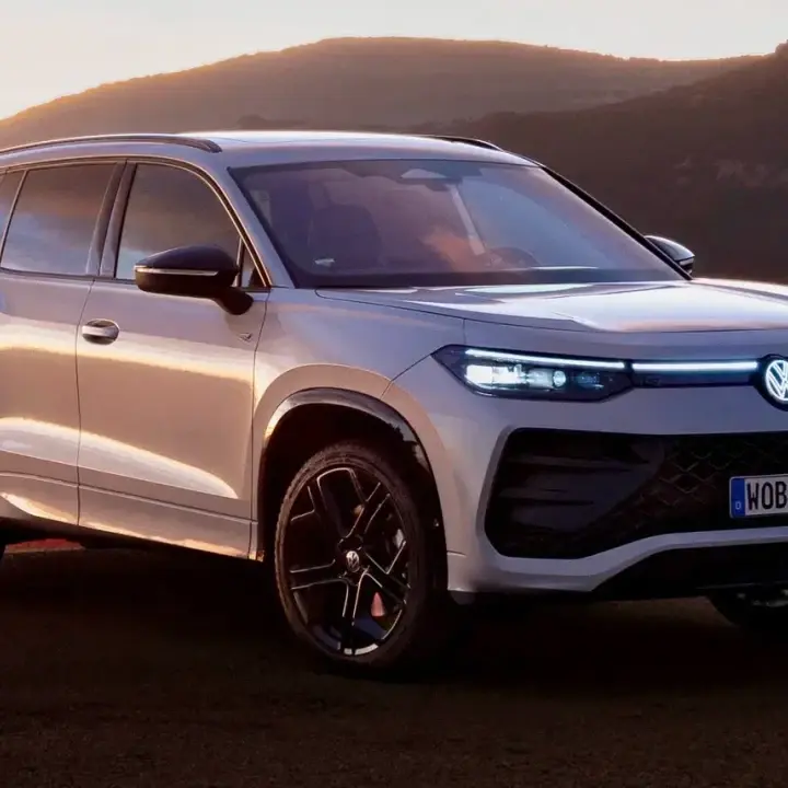 Volkswagen Tayron L Resmi Meluncur, SUV 7-Seater Penerus Tiguan Allspace Siap Gebrak Pasar Global