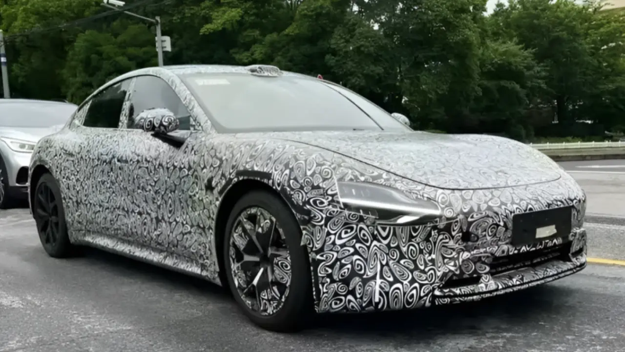 Xiaomi Su7 Facelift Tertangkap Saat Uji Jalan Fitur Baru Dan Prediksi Harga Mencuat