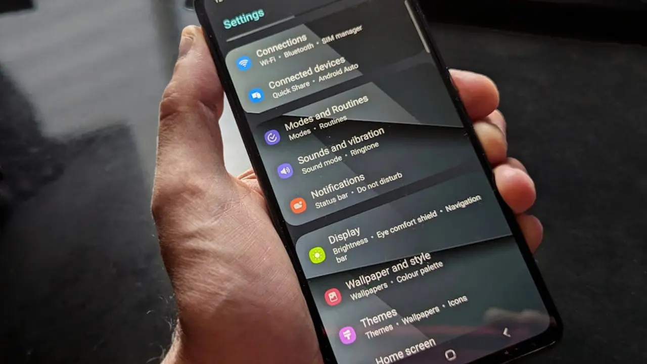 Xiaomi Ungkap Rahasia Hemat Baterai Tema Hyperos Dan Amoled Bukan Sekadar Tampilan Estetika