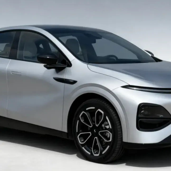 XPeng G6 EREV Terpantau Uji Jalan di Indonesia, Andalkan Baterai 55,8 kWh dan Jarak Tempuh 1.400 Km