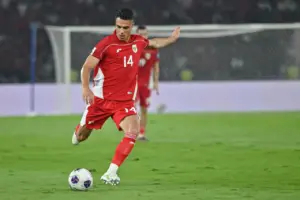 Bursa Transfer: Joey Pelupessy Merapat ke Persib Bandung Januari 2026?