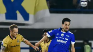 9 Laga Tunda Super League Warnai Akhir 2025, Persib vs PSM Jadi Sorotan