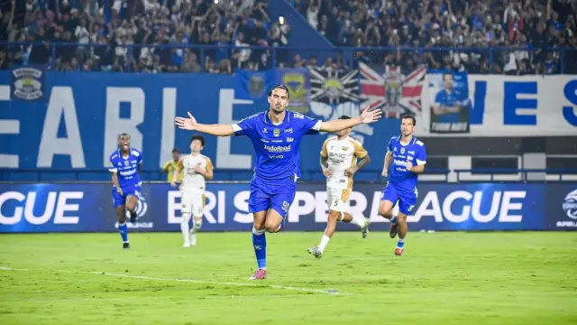 Andrew_Jung,_Dari_Penalti_Gagal_Menjadi_Pahlawan_Persib_Kontra_PSM