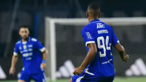 Bursa Transfer Persib: Tiga Pemain Lokal dan Satu Asing Dirumorkan Hengkang