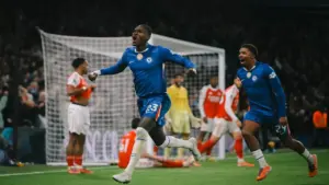 Chelsea Tahan Arsenal 1-1 Meski Hanya 10 Pemain, The Blues Buktikan Mental Baja di Stamford Bridge