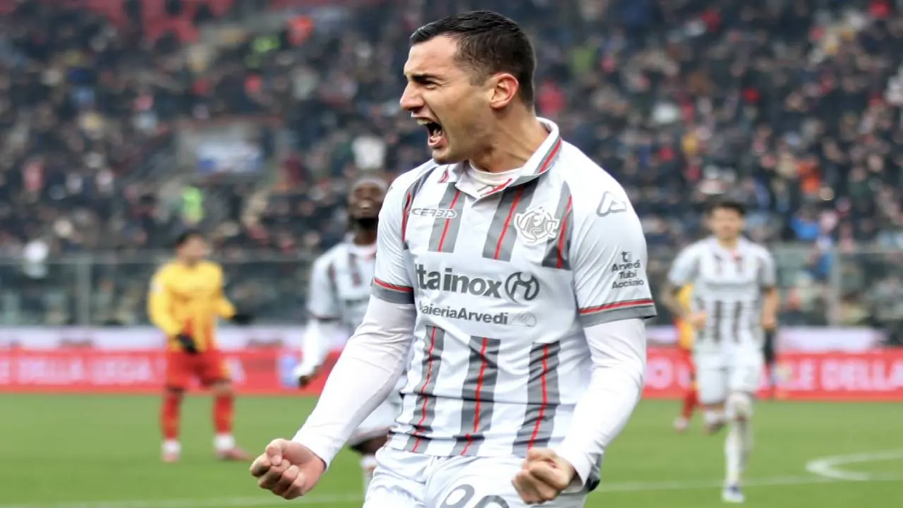 Hasil Serie A: Cremonese Tumbangkan Lecce 2-0, Emil Audero Kembali Cetak Clean Sheet