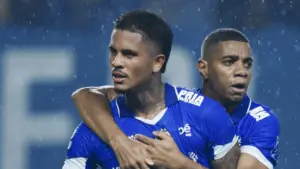 Hitung-hitungan Situs Independen: Persib Ungguli Borneo, Persija & Malut Jadi Kandidat Juara Liga 1
