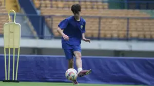 Luka Jordy Hodak Latihan Persib: Sinyal Transfer atau Sekadar Kehadiran?