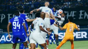 Persib Bandung Cetak Sejarah di 2025: Juara Beruntun, Lolos 16 Besar Asia, dan Skuad Baru