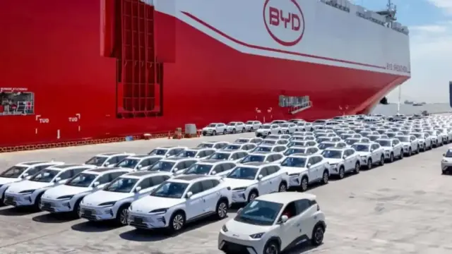 BYD Tembus 53 Ribu Unit dalam 22 Bulan, Dominasi Pasar Mobil Listrik Indonesia