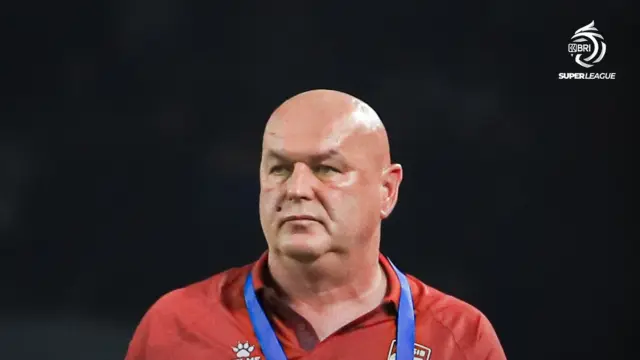 Bojan Hodak Akui 100 Laga Persib Tak Mudah, Tapi Ada Catatan Khusus