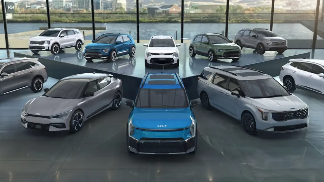 Harga Mobil Listrik Terbaru di Indonesia Desember 2025, Cek Daftar Lengkapnya