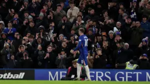 Suporter Chelsea Geram Cole Palmer Diganti, Asisten Pelatih Willy Caballero Beri Penjelasan