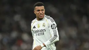 Kylian Mbappe Cedera Lutut, Real Madrid Terancam Tanpa Sang Mesin Gol di Piala Super Spanyol