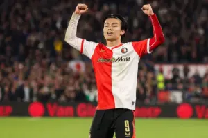 Ayase Ueda Lampaui Mbappe dan Haaland, Tajamnya Striker Jepang di Eropa Jadi Sorotan