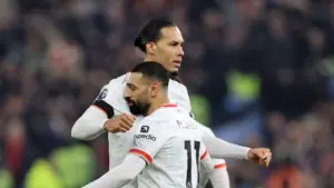 Van Dijk Tetap Bela Mohamed Salah: Dia Masih Bagian Penting dari Tim Liverpool