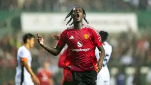 Usai Menang 4-1 atas Wolves, Bek Muda MU Optimistis: “Tak Ada yang Bisa Hentikan Kami”