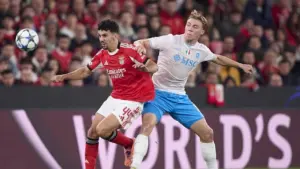 Benfica Hajar Napoli 2-0 di Liga Champions, Jose Mourinho Ukir Rekor ke-150