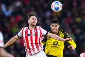 Freiburg Tahan Imbang Dortmund 1-1, Jobe Bellingham Diusir Wasit Akibat Kartu Merah