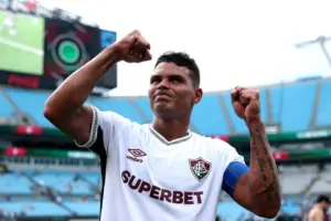 Thiago Silva Ingin Kembali ke Eropa, Chelsea Tertarik Rekrut Sang Legenda Lagi