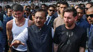 Lionel Messi Dituding Biang Kerok Kericuhan di Kolkata, Fans Lempar Botol ke Lapangan