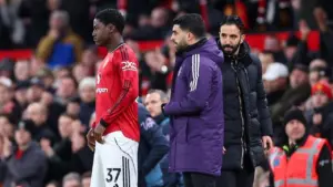 Ruben Amorim Tegaskan Kobbie Mainoo Tetap di MU, Abaikan Saran Legenda Setan Merah