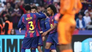 Kartu Merah Pertama Tak Patahkan Ambisi Pedri, Barcelona Tetap Bidik Raih Quadruple