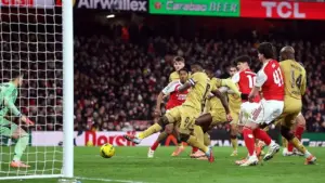 Arsenal Lolos ke Semifinal Carabao Cup, Namun Masalah Kebobolan di Menit Akhir Kembali Terjadi