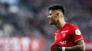 Mees Hilgers dan FC Twente Akan Berunding Cari Titik Temu Soal Masa Depan Pemain