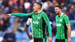 Jay Idzes: Dilema Taktis di AC Milan dan Inter Milan, Siapa Lebih Butuh Sang Bek Asia?