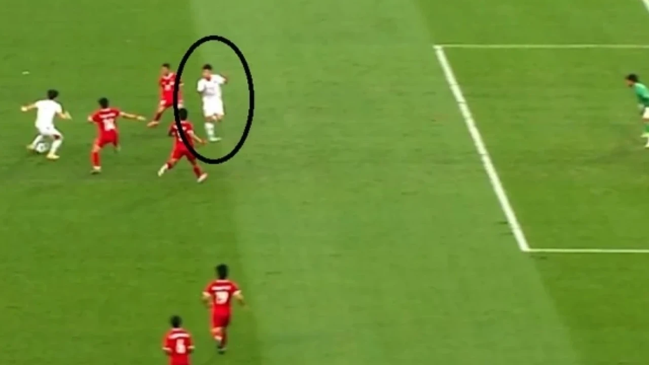 Keputusan Wasit Diubah, Vietnam U-22 Raih Kemenangan Penuh Kontroversi di Laga Pembuka SEA Games 2025