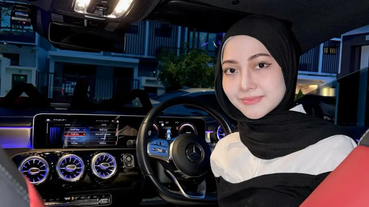 Sosok Aya, TikToker Malaysia yang Viral Usai Beberkan Perselingkuhan Suami dengan Jule