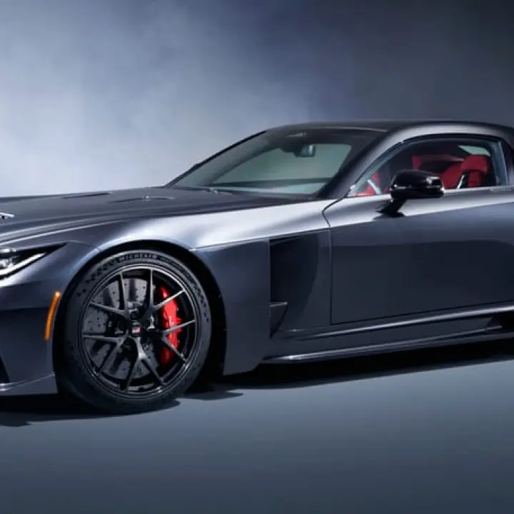 Toyota GR GT Resmi Meluncur: Supercar V8 641 HP Siap Tantang Mercedes-AMG GT