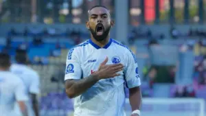 Visa Dalberto Luan Bermasalah, Arema FC Terancam Tanpa Bomber Brasil Hadapi Madura United
